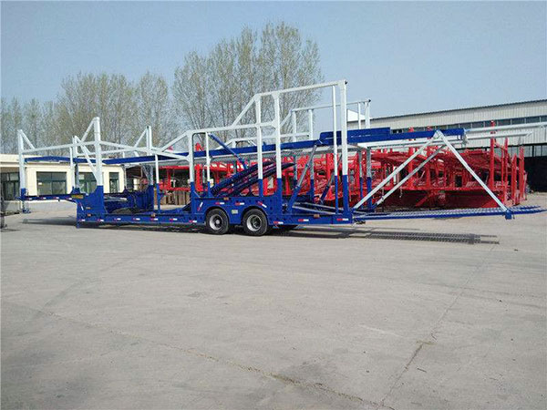 乘用车辆运输半挂车