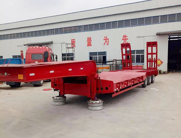 骨架式半挂车公司