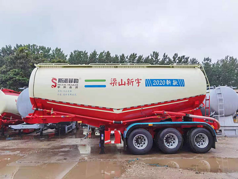 半挂粉粒物料运输车