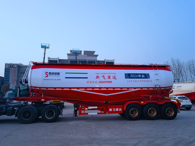 散装水泥运输罐车