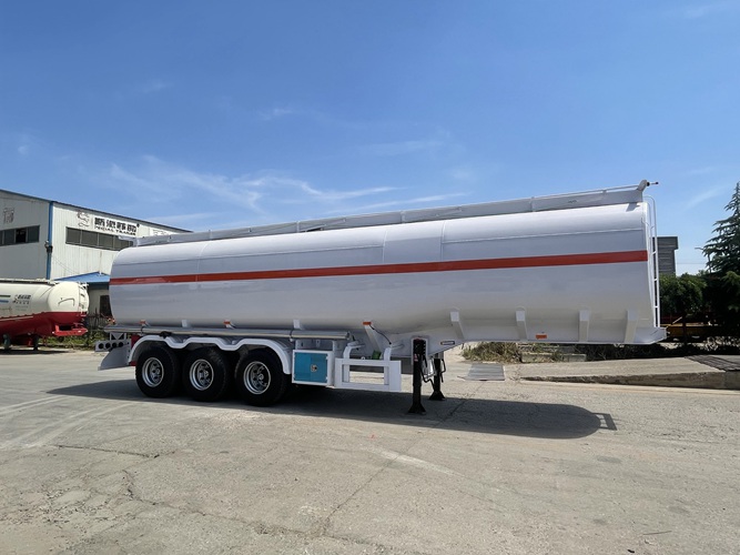 出口油罐车厂家